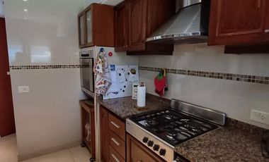 Casa en Quilmes 6 Ambientes con Pileta y Cochera - EXCELENTE ESTADO