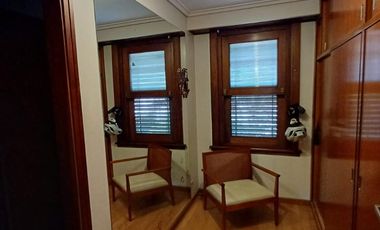 Casa en Quilmes 6 Ambientes con Pileta y Cochera - EXCELENTE ESTADO