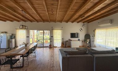 Cabaña en Campo Timbo