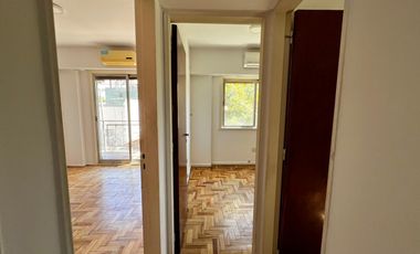 Departamento de 3 ambientes en alquiler, en Vicente López.