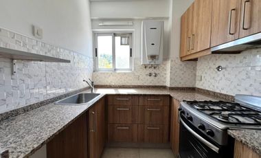 Departamento de 3 ambientes en alquiler, en Vicente López.
