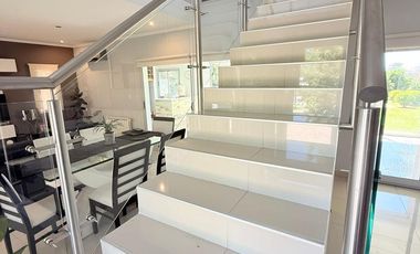 Hermosa casa en Los Naranjos