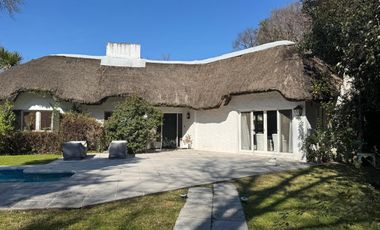 Casa en Alquiler en el Golf Club Argentino - Ruta 8 km 41.5