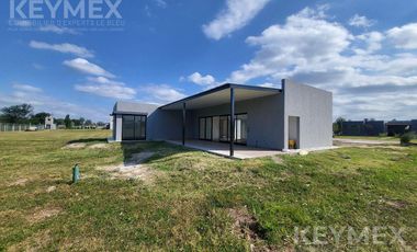 Casa 4 ambientes alquiler Los Juncos a estrenar barrio cerrado