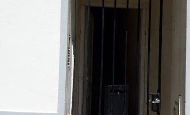 Departamento Tipo Casa en Venta en Lanus Este