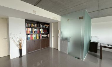 Oficina en Puerta Norte 1