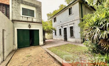 CHALET 6 AMBIENTES APTO PROFESIONAL BANFIELD RESIDENCIAL, CON COCHERA, JARDIN, TERRAZA