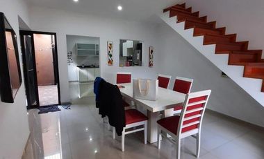VENTA GALPON CON CASA DE 5 AMBIENTES EN BLANCO ESCALADA