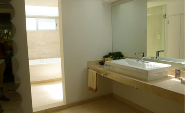 CASA EN VENTA EN BOSQUES DE LAS LOMAS