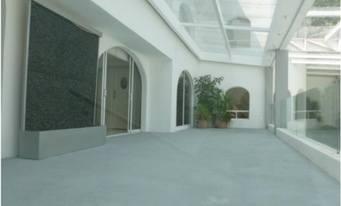 CASA EN VENTA EN BOSQUES DE LAS LOMAS
