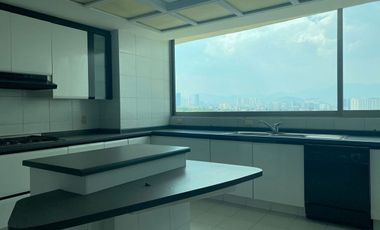 DEPARTAMENTO EN BOSQUES DE LAS LOMAS