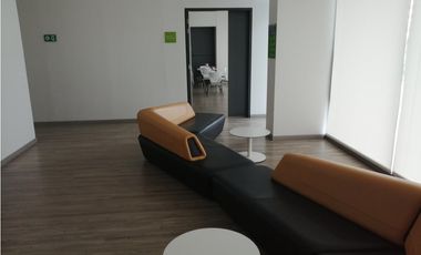 Venta oficina excelente centro empresarial Country, Barranquilla