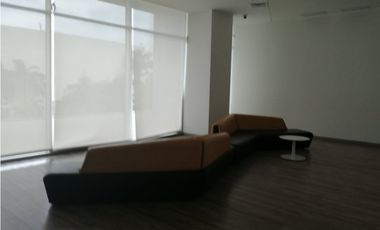 Venta oficina excelente centro empresarial Country, Barranquilla