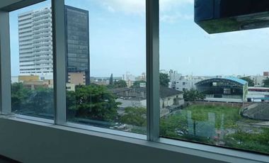 Venta oficina excelente centro empresarial Country, Barranquilla