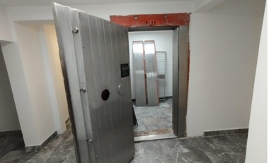 LOCAL COMERCIAL EN GUSTAVO BAZ