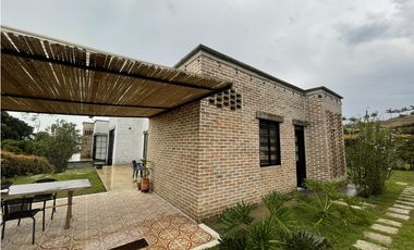 RENTA CASA CAMPESTRE EN EL SECTOR CONDINA PEREIRA