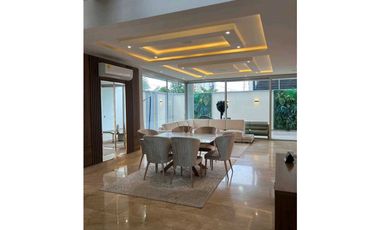 Venta casa de 3 niveles en villa campestre TK