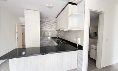 ARRIENDO APARTAMENTO EN LA VEGA