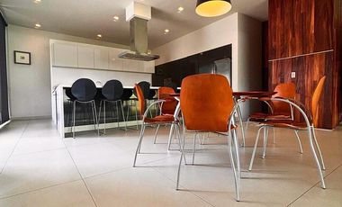 Residencia en Venta en Puerta de las Lomas Zapopan Jalisco