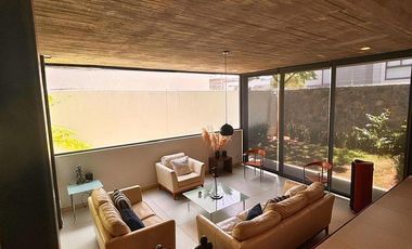 Residencia en Venta en Puerta de las Lomas Zapopan Jalisco