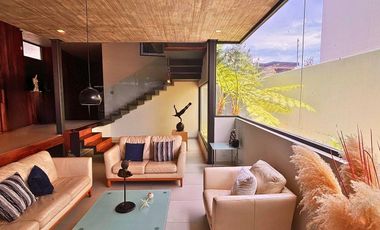 Residencia en Venta en Puerta de las Lomas Zapopan Jalisco