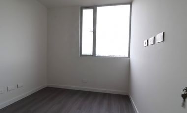 Arriendo Apartamento – Modelia 76m2