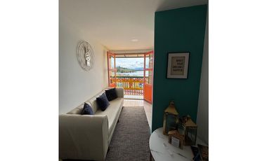 Espectacual apartamento con vista a la represa en Guatape