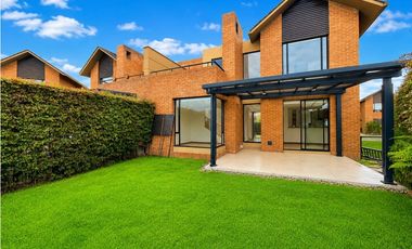 Casa en arriendo Hacienda Fontanar chía