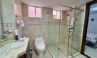 VENTA DE APARTAMENTO EN PRIMERO DE MAYO CON PARQUEADERO WV9890334