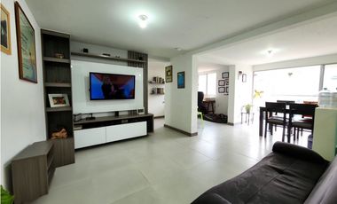 APARTAMENTO EN LA ESTRELLA CON BUENA PANORMICA Y UNIDAD FULL.