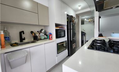 APARTAMENTO EN LA ESTRELLA CON BUENA PANORMICA Y UNIDAD FULL.