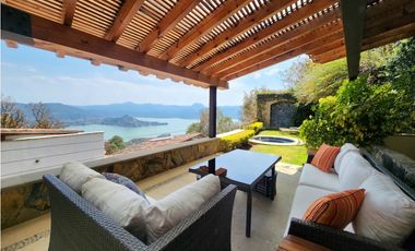 Casa en Renta en El Santuario