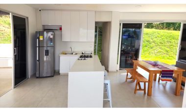 Venta casa campestre Sopetrán con piscina, para descanso o renta corta