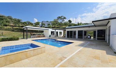 Venta casa campestre Sopetrán con piscina, para descanso o renta corta