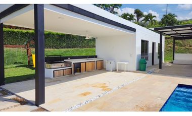 Venta casa campestre Sopetrán con piscina, para descanso o renta corta