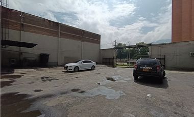 SE ARRIENDA O SE VENDE BODEGA EN ITAGUI