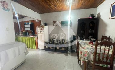 CASA EN VENTA BARRIO VILLAREAL|9531