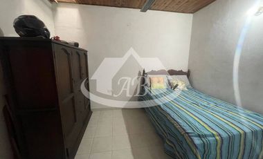 CASA EN VENTA BARRIO VILLAREAL|9531