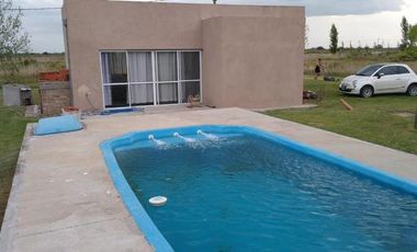 Casa Quinta 3 ambientes con pileta