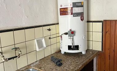 Casa en La Falda - Alquiler a 4 cuadras de la Av Eden - 2 Hab.