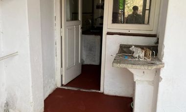 Casa en La Falda - Alquiler a 4 cuadras de la Av Eden - 2 Hab.