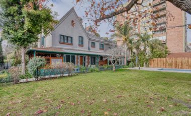 Casa en alquiler con jardin en Olivos, Vicente Lopez