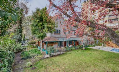 Casa en alquiler con jardin en Olivos, Vicente Lopez
