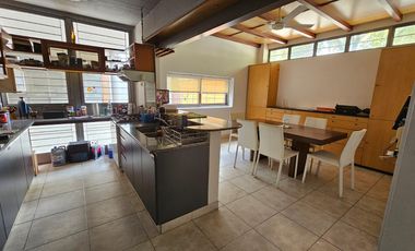 Exclusiva Casa en Microcentro - Alquiler