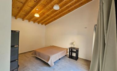 Casa en alquiler en Los Reartes 3 ambientes a estrenar 1000 mts de lote, suite y baño completo