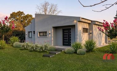 Casa en alquiler en Los Reartes 3 ambientes a estrenar 1000 mts de lote, suite y baño completo