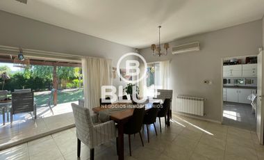 Casa Alquiler Canning El Centauro 5 Ambientes Piscina