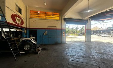 ALQUILER LOCAL 250 M2 OFICINA VALENTIN ALSINA LANÚS OESTE