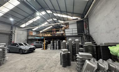 Venta de Nave industrial / Depósito / Galpón en Avellaneda