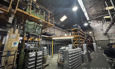 Venta de Nave industrial / Depósito / Galpón en Avellaneda